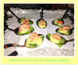 Gamberi al brandy con salsa di maionese e senape